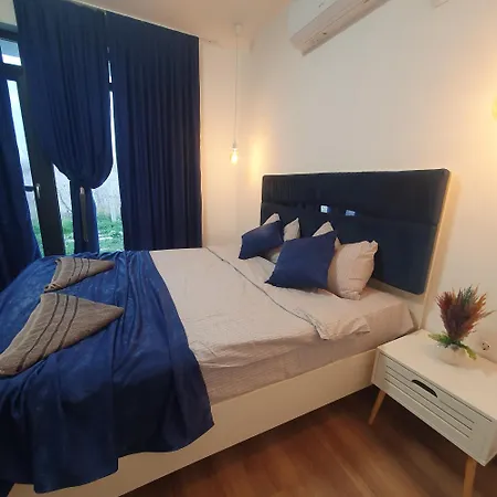 Captain Niko Apartman *